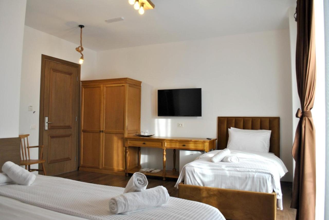 Boutique Vila Fidani Voskopoje Luaran gambar
