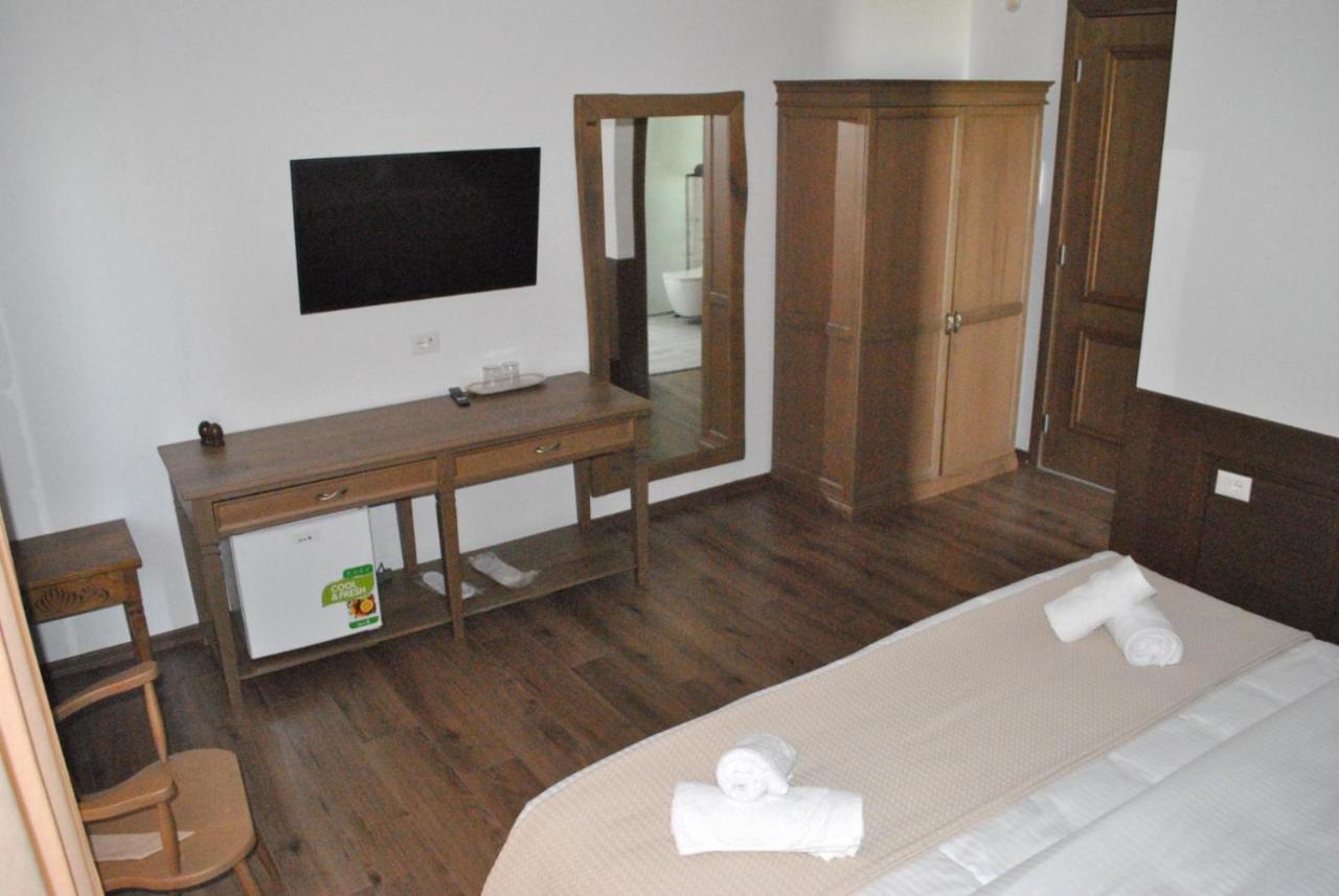 Boutique Vila Fidani Voskopoje Luaran gambar